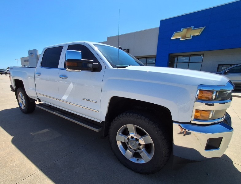 chevrolet silverado 2500hd 2016 1GC1KWEG0GF198951 image chevrolet silverado 2500hd 2016 1GC1KWEG0GF198951 image